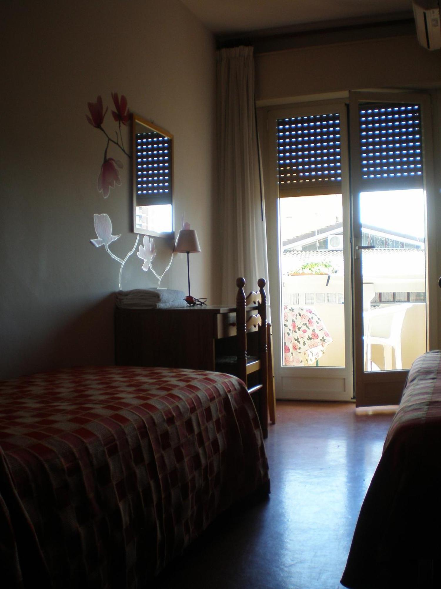 Hotel Rosapineta - Adults Only Ліньяно-Сабб'ядоро Екстер'єр фото