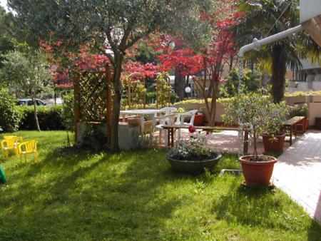Hotel Rosapineta - Adults Only Ліньяно-Сабб'ядоро Екстер'єр фото